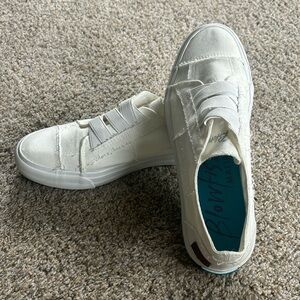 NWOT Blowfish Malibu Shoes SZ 8.5